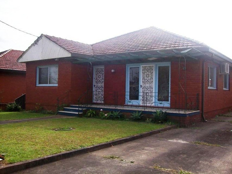 5 Pearce Street, Liverpool NSW 2170