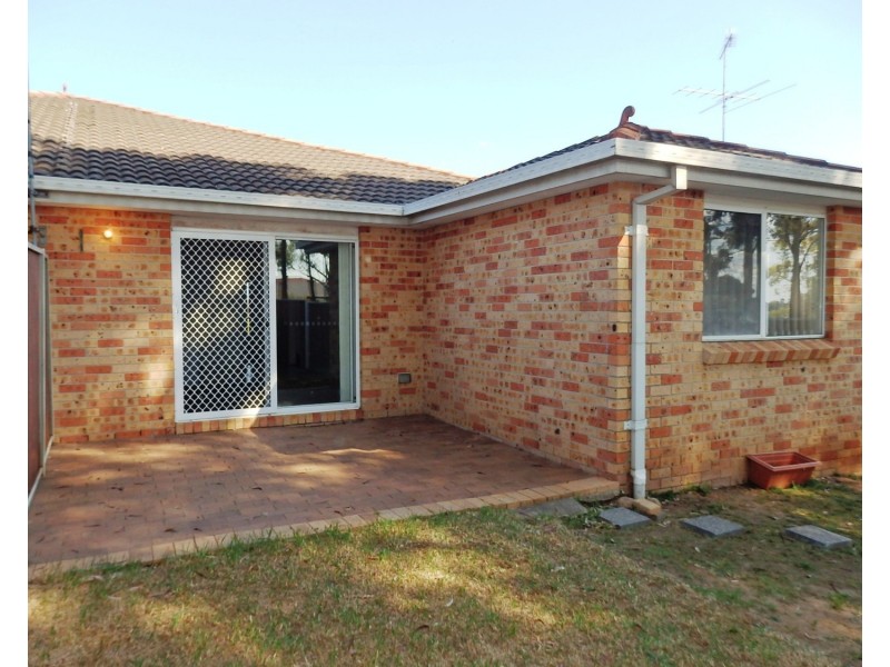 66 Kendall Drive, Casula NSW 2170