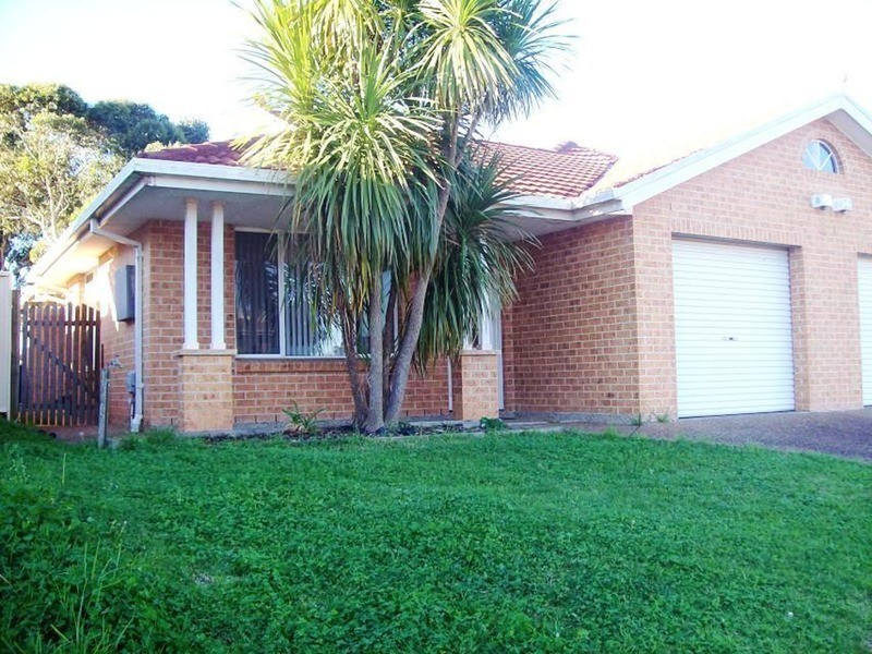 6A Clune Close, Casula NSW 2170