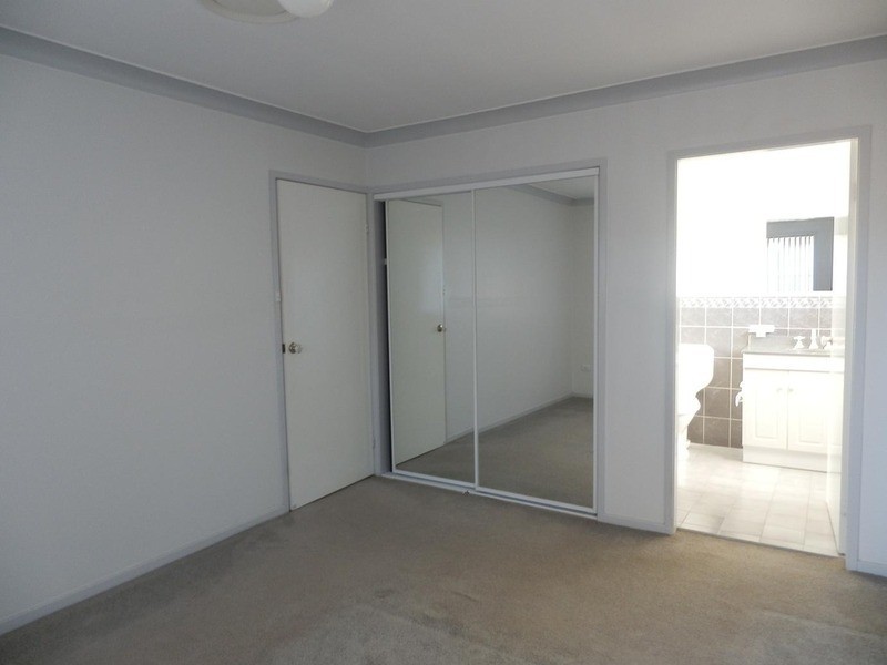 6A Clune Close, Casula NSW 2170