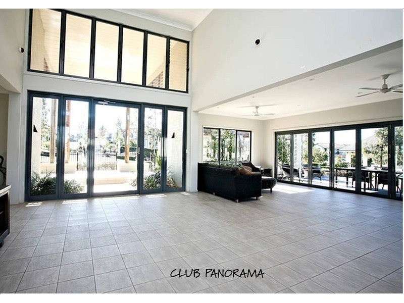 21 Hillsborough Crescent, Glenfield NSW 2167