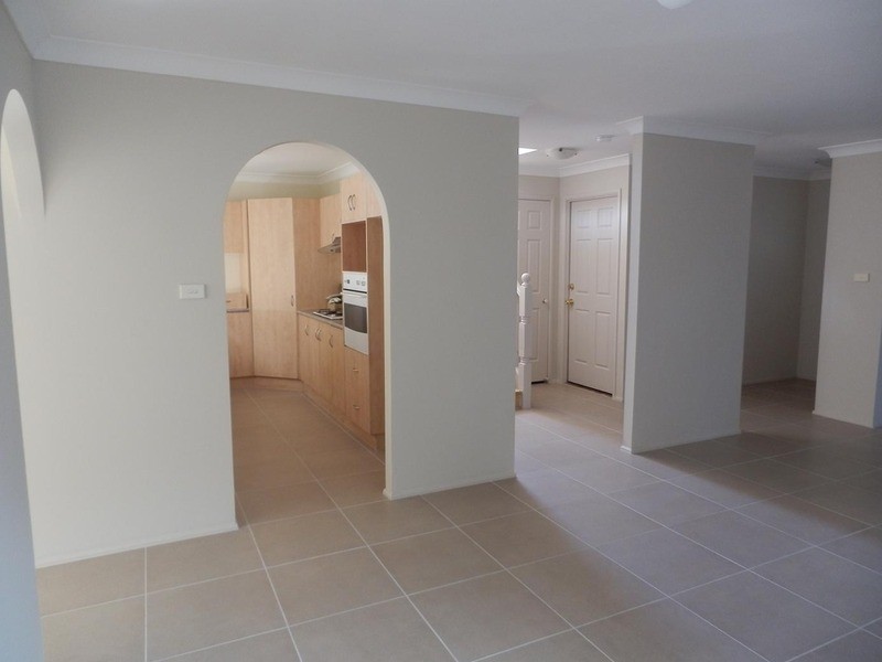 28 Gungarlin Drive, Horningsea Park NSW 2171