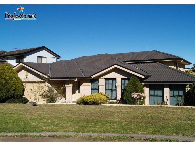 22 Idriess Place, Casula NSW 2170