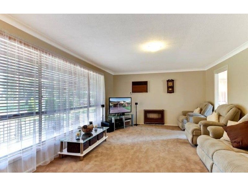 19 Paterson Avenue, Lurnea NSW 2170