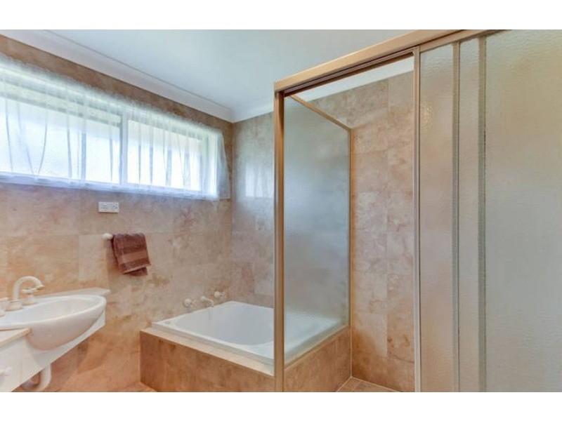 19 Paterson Avenue, Lurnea NSW 2170