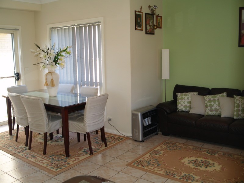 18B Kitson  Way, Casula NSW 2170