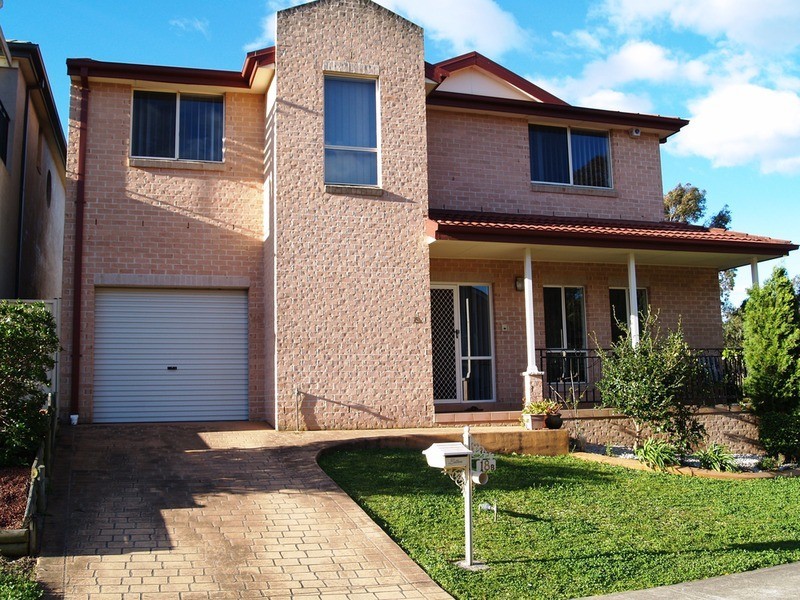 18B Kitson  Way, Casula NSW 2170