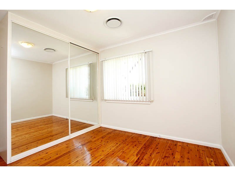 54 Morison  Drive, Lurnea NSW 2170