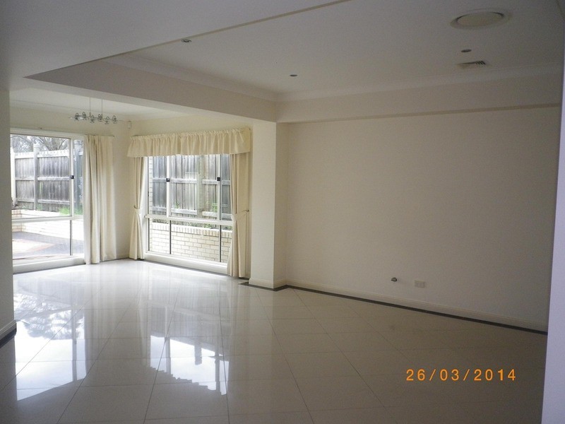 38 Watling Avenue, West Hoxton NSW 2171