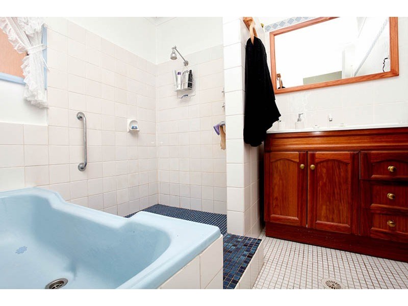 54 ST Andrews Boulevard, Casula NSW 2170