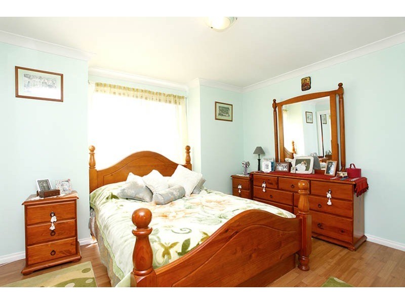 4/10-12 Webster  Road, Lurnea NSW 2170