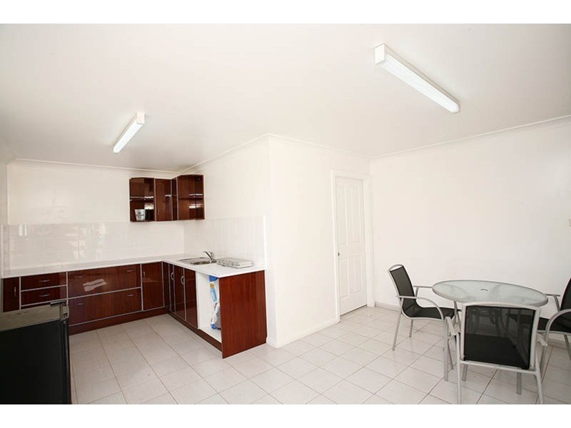 30 Chrysanthemum Avenue, Lurnea NSW 2170