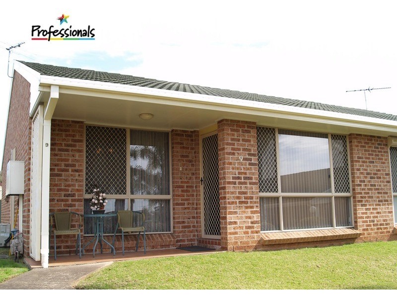 9/25-29 Pine Road, Casula NSW 2170