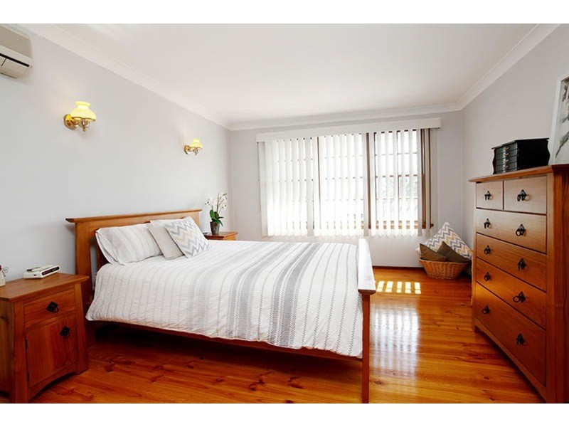 20 Gibson Avenue, Casula NSW 2170