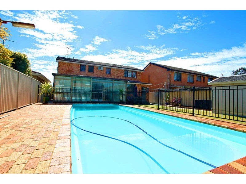 20 Gibson Avenue, Casula NSW 2170