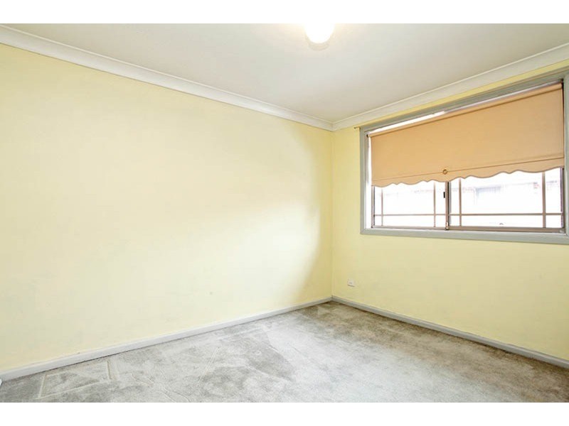 11/13-15 Carnation Avenue, Casula NSW 2170