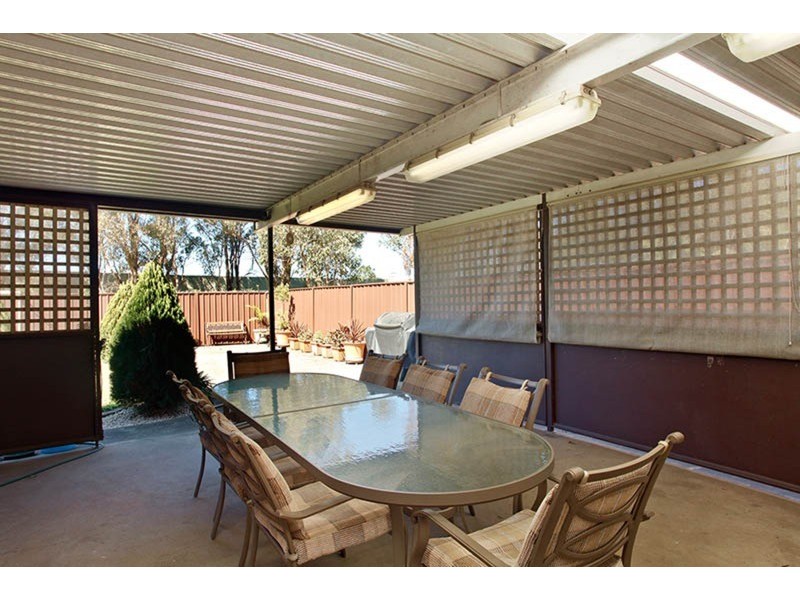 11 Acacia Avenue, Prestons NSW 2170