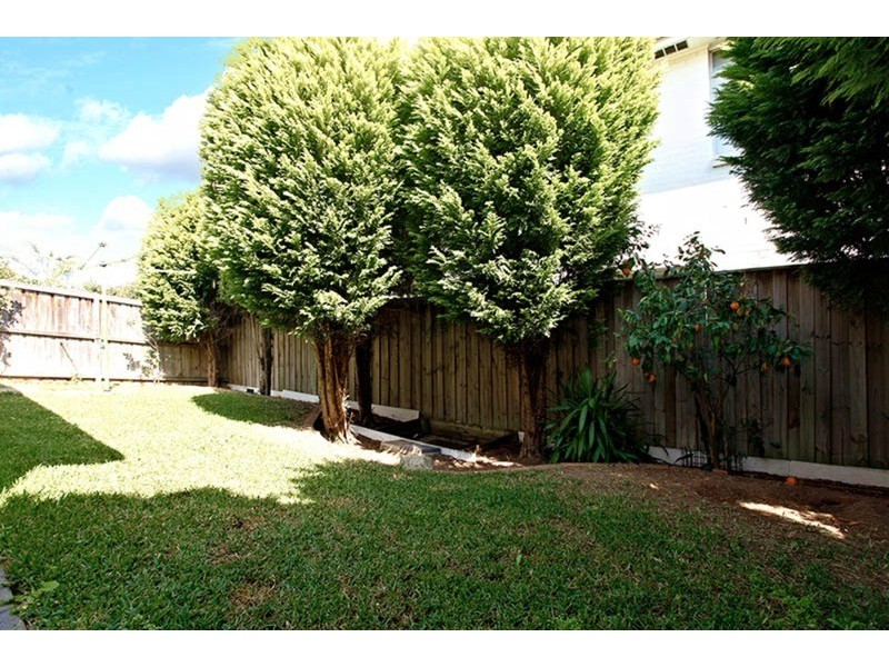 18 Foxgrove Avenue, Casula NSW 2170