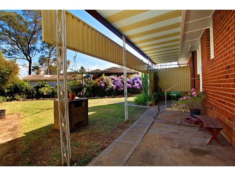 61 Maxwells Avenue, Ashcroft NSW 2168