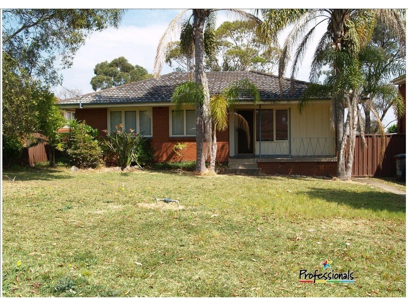 21 Barcoo Avenue, Leumeah NSW 2560