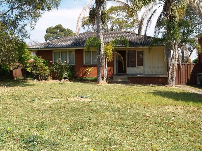 21 Barcoo Avenue, Leumeah NSW 2560