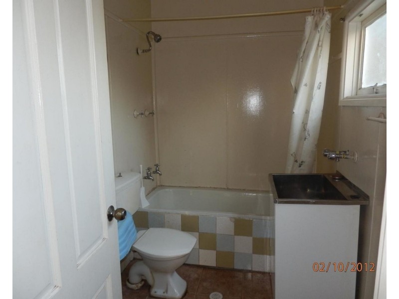 210 Fifth Avenue, Austral NSW 2179