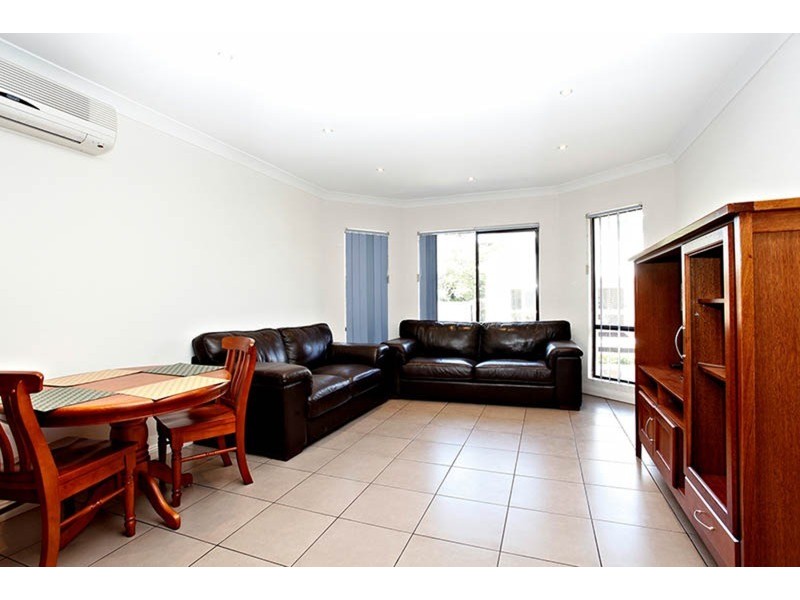 21 Canberra Avenue, Casula NSW 2170