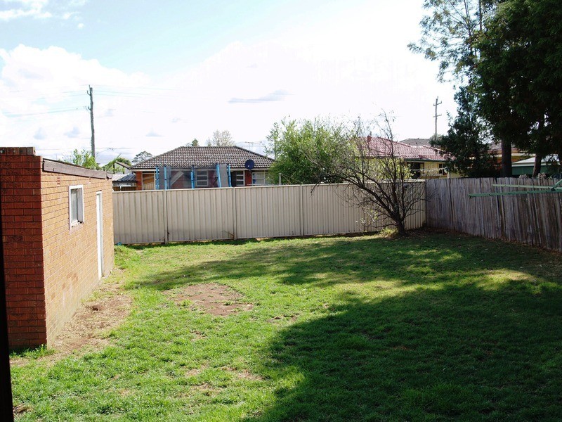 43 Tully  Avenue, Liverpool NSW 2170