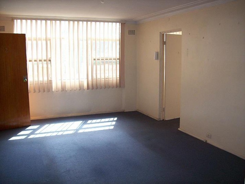 2/86 Moorebank Avenue, Moorebank NSW 2170