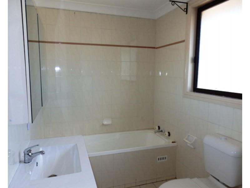 2/25 Reilly Street, Liverpool NSW 2170