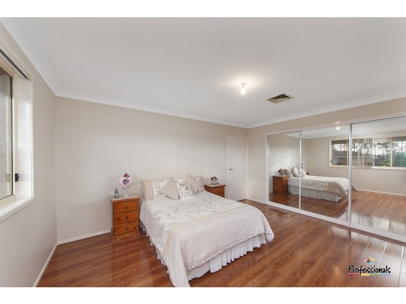 53 Kendall  Drive, Casula NSW 2170