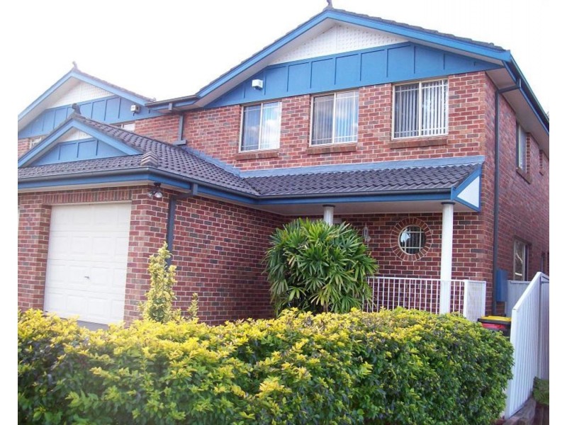 9A Sidney Place, Casula NSW 2170