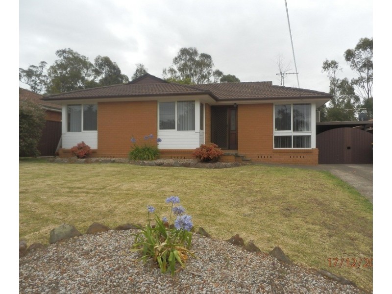 10 Brigalow Avenue, Casula NSW 2170