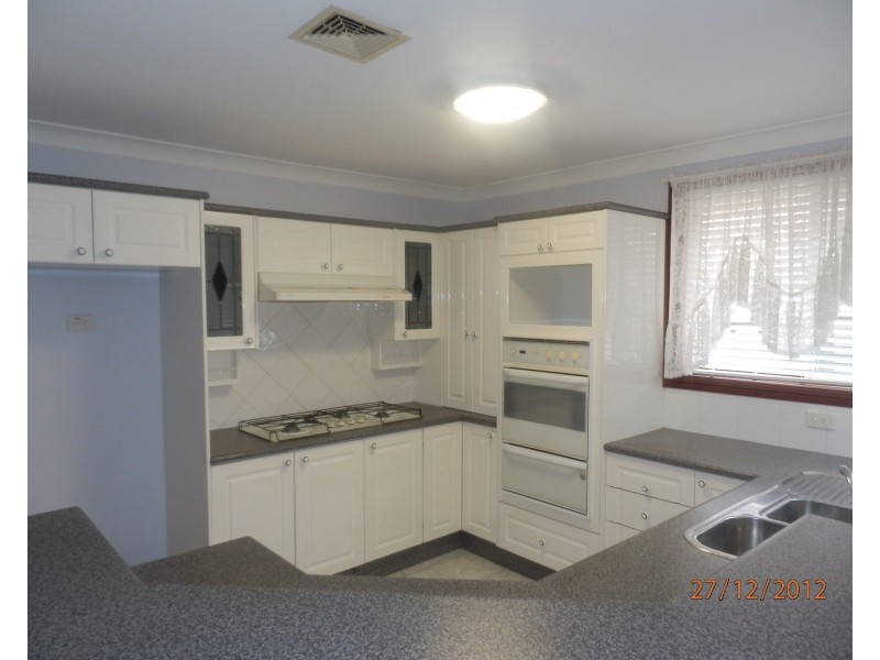 9B Keneally Way, Casula NSW 2170