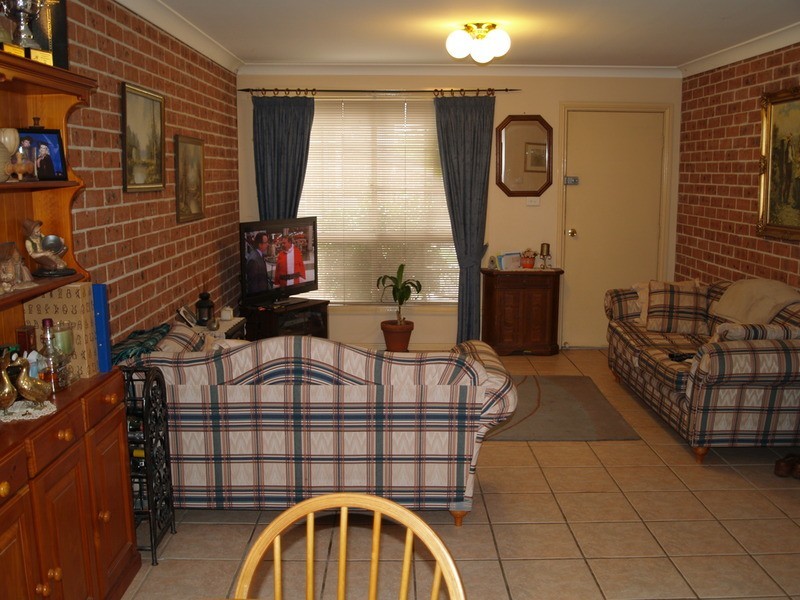 2/24 Gunsynd Avenue, Casula NSW 2170