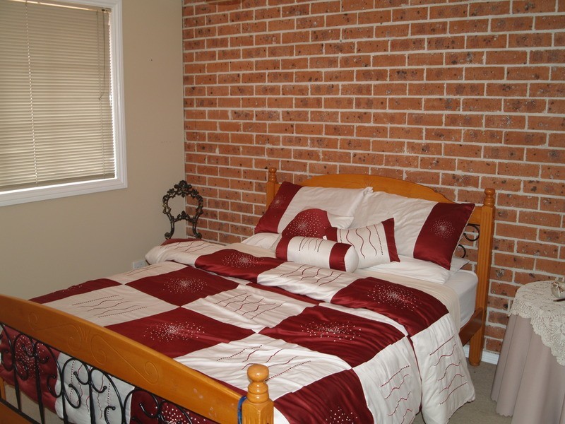 2/24 Gunsynd Avenue, Casula NSW 2170