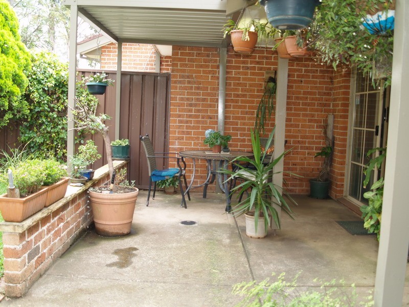 2/24 Gunsynd Avenue, Casula NSW 2170