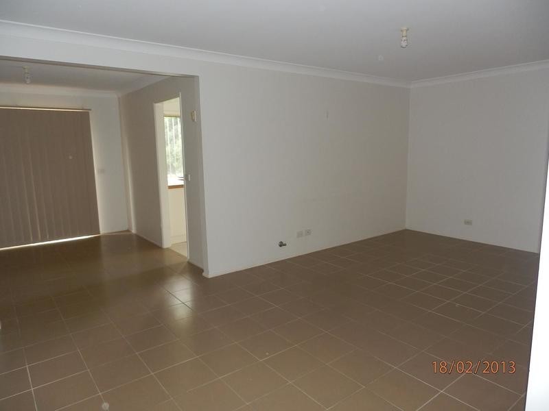 7 Magnolia Close, Casula NSW 2170