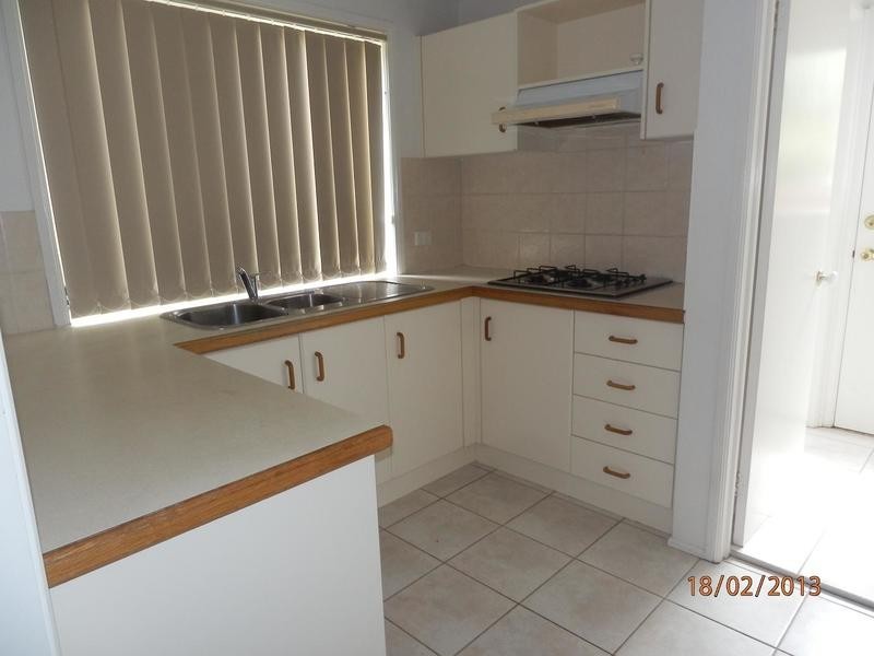 7 Magnolia Close, Casula NSW 2170