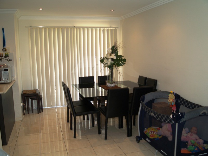 5/4-6 Blackwood Avenue, Casula NSW 2170