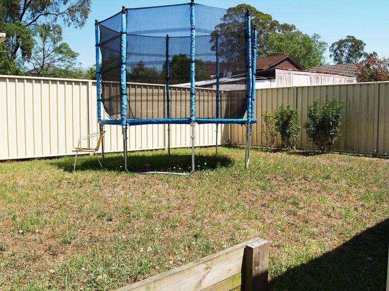 5/4-6 Blackwood Avenue, Casula NSW 2170