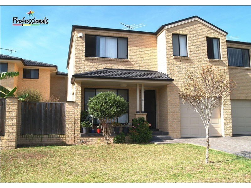 2/4-6 Blackwood Avenue, Casula NSW 2170