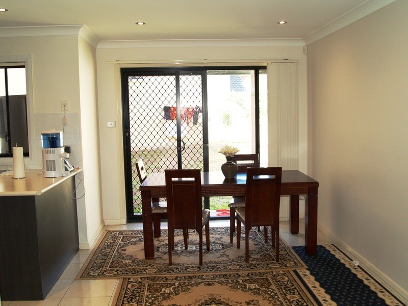 2/4-6 Blackwood Avenue, Casula NSW 2170