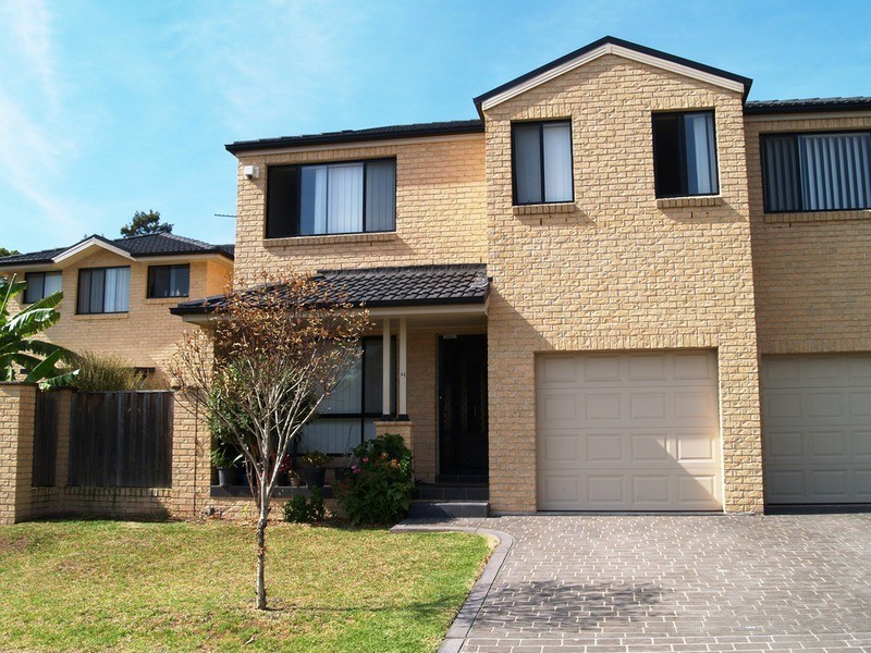 2/4-6 Blackwood Avenue, Casula NSW 2170