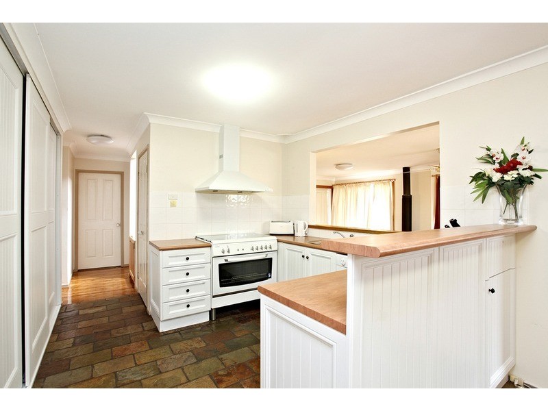 29 Jacaranda Crescent, Casula NSW 2170