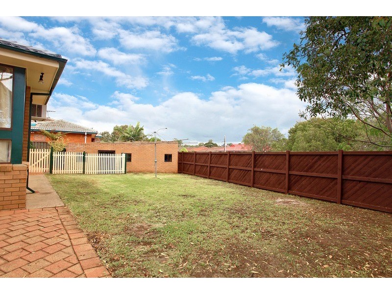 29 Jacaranda Crescent, Casula NSW 2170