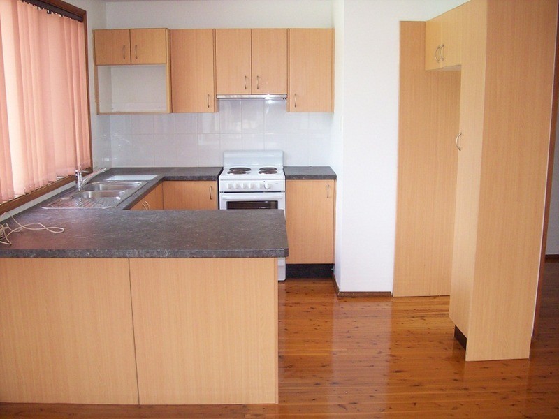 36 Amalfi Street, Lurnea NSW 2170