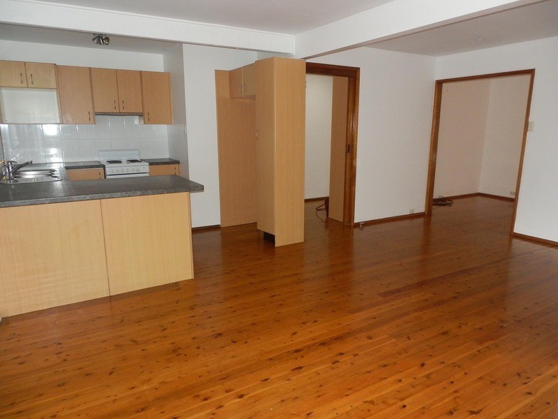 36 Amalfi Street, Lurnea NSW 2170