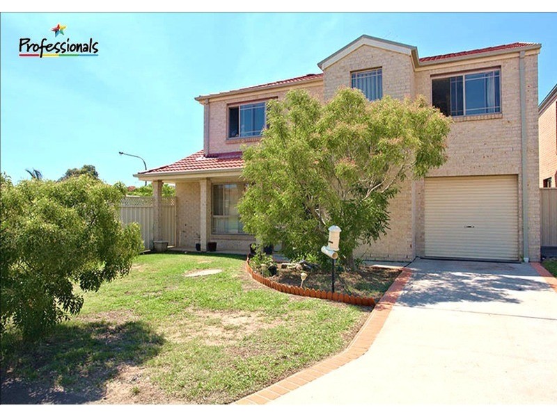 2 Plukavec Circuit, Prestons NSW 2170