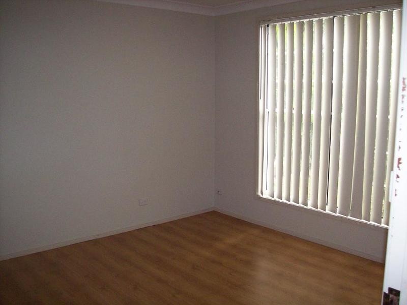 6 Carbine Close, Casula NSW 2170